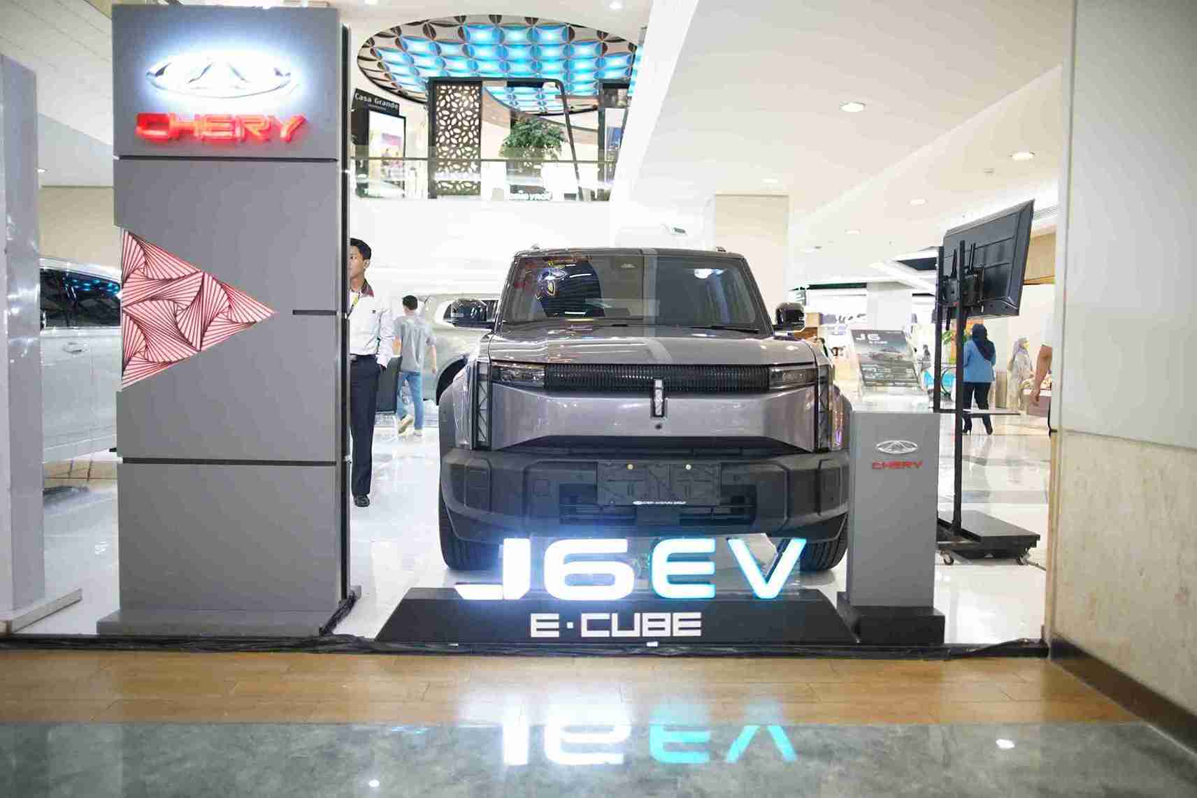Chery J6 jadi salah satu mobil listrik di Indonesia di awal tahun 2025. Foto: Abbas Sandji/KabarBursa.com 