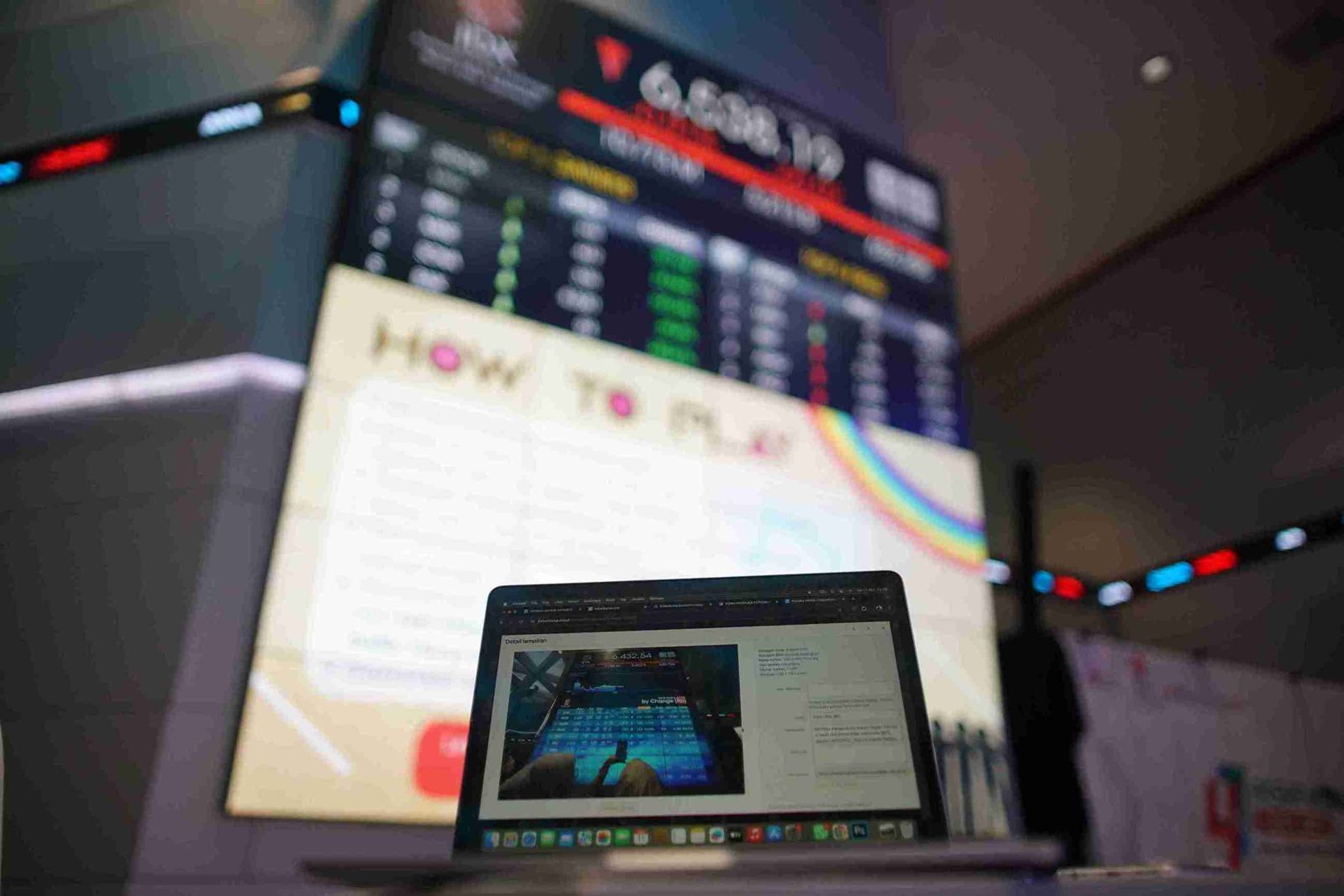 Layar utama Indeks Harga Saham Gabungan (IHSG) di Bursa Efek Indonesia (BEI). (Foto: Kabarbursa/Abbas Sandji)