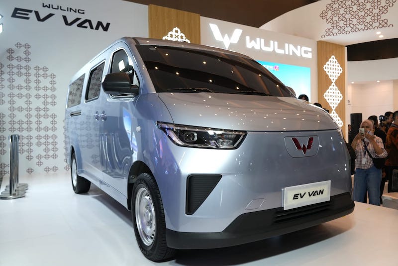Wuling EV Van siap tantang DFSK Gelora E di pasar kendaraan niaga. Foto: dok. Wuling.