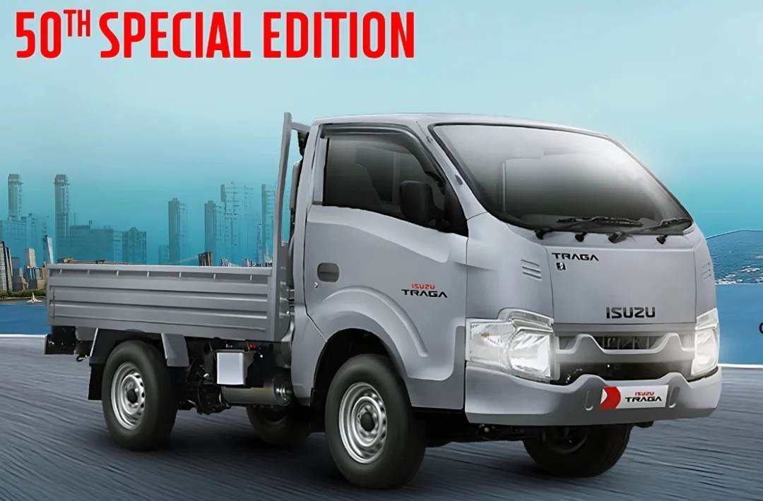 Isuzu Traga 50th Special Edition diluncurkan hanya sebanyak 50 unit di Indonesia. Fitur kenyamanan meningkat, berapa harganya? Foto: dok. IAMI.