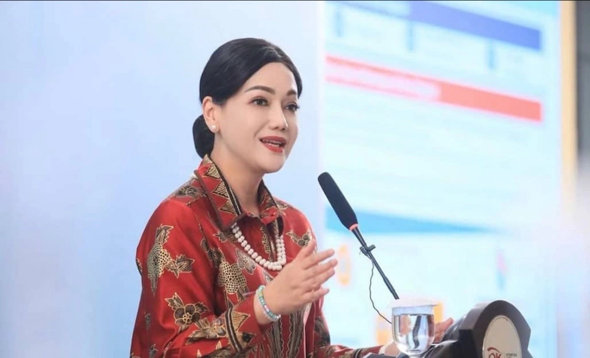 Friderica Widyasari Dewi sebagai Ketua Dewan Komisioner Otoritas Jasa Keuangan . (Foto: Dok. Instagram pribadi Friderica)