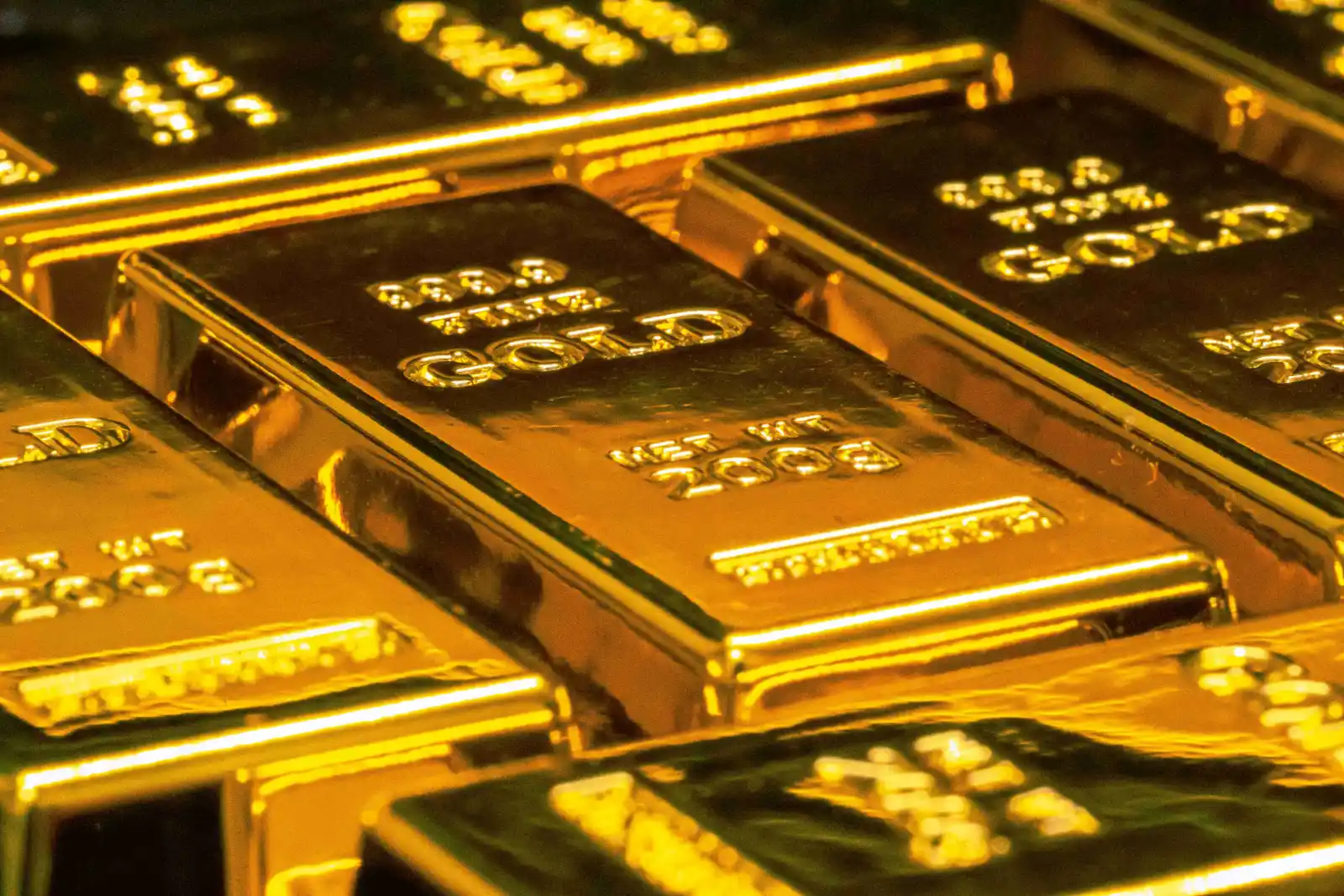 Harga emas naik 3 persen di saat BRMS fokus terhadap tambang emasnya. (Foto: Unsplash/Jingming Pan)