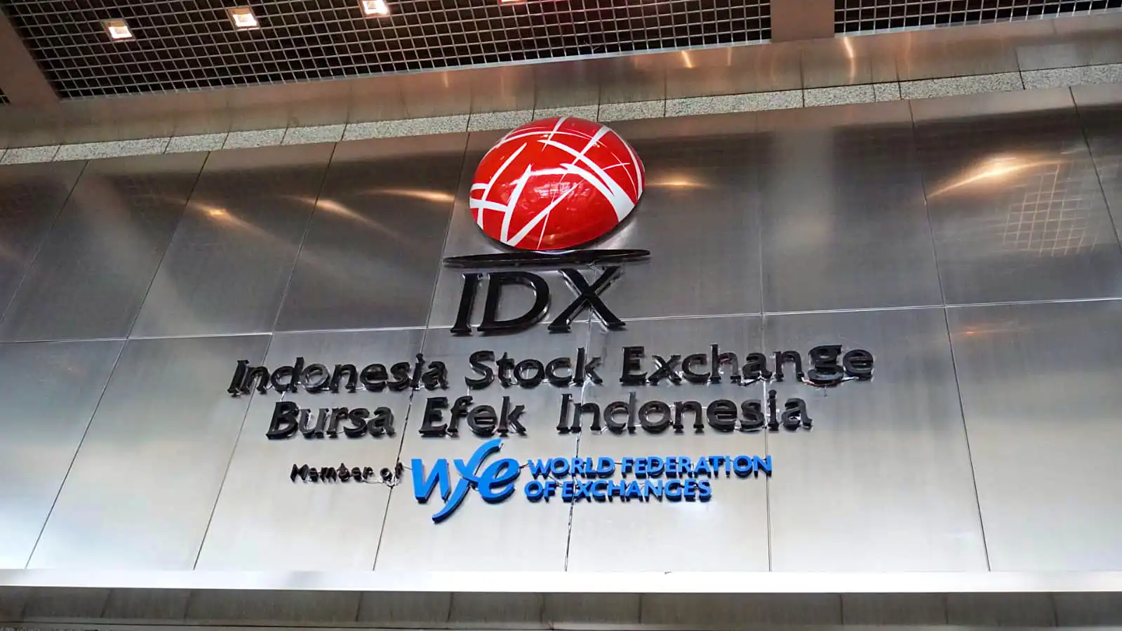 Ilustrasi pemaparan penjelasan terkait delisting 18 emiten di BEI. Foto: dok KabarBursa.com.