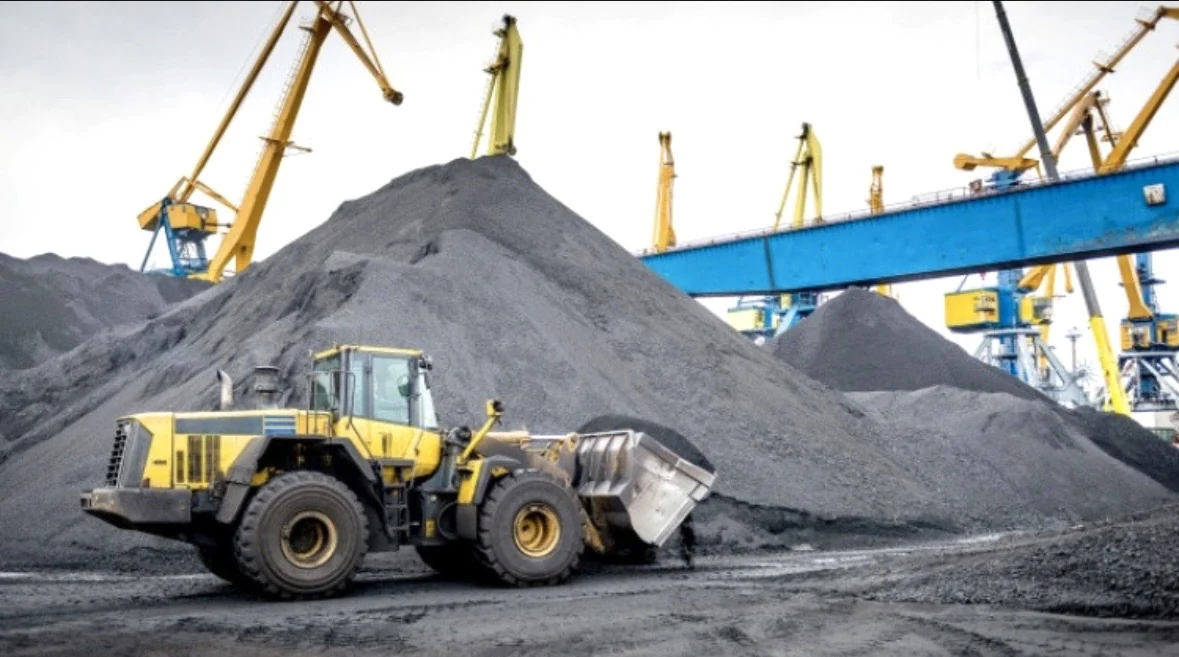 INDY catat penurunan emisi GRK dan peningkatan energi hijau, tetapi beban karbon per pendapatan naik akibat tekanan bisnis batu bara. Foto: Dok. INDY.