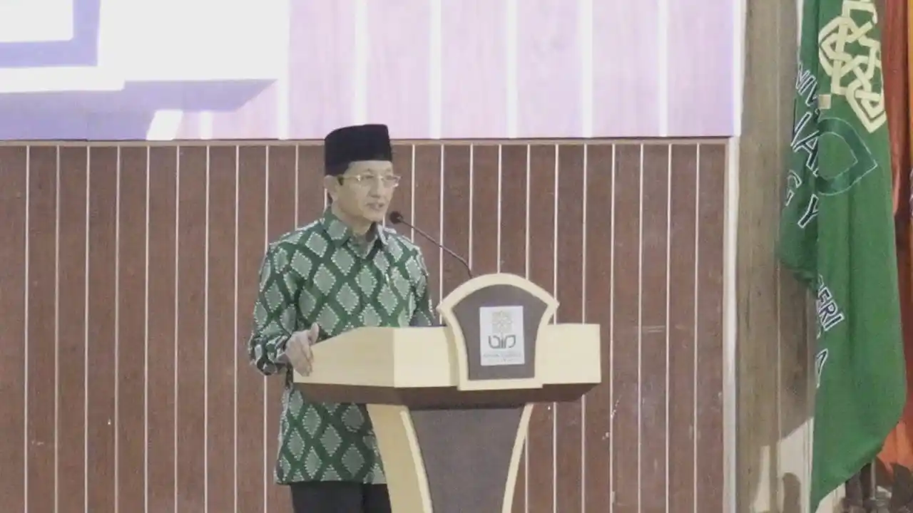 Menteri Agama (Menag) Nasaruddin Umar saat menjadi pembicara di Forum Ekonomi Regional Jawa Halal Ecosystem 2026. (Foto: Kabarbursa.com)