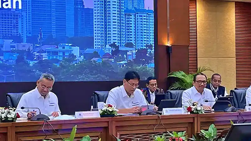 Menteri Keuangan (Menkeu) Purbaya Yudhi Sadewa akhirnya angkat bicara sekaligus menepis rumor liar yang menyebut dirinya bakal meletakkan jabatan atau didepak dari posisinya. (Foto: Dok. Kabarbursa.com)