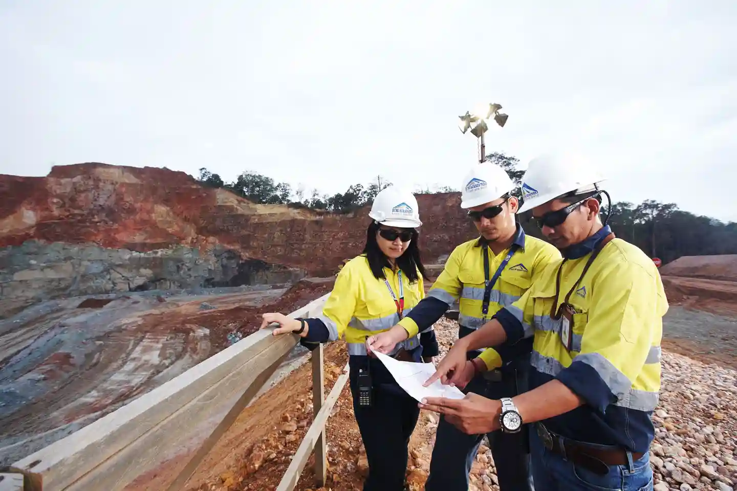 Dengan asumsi harga pelaksanaan sebesar Rp2.930 per saham, MDKA berpotensi memperoleh dana sekitar Rp7,17 triliun. (Foto: dok MDKA)
