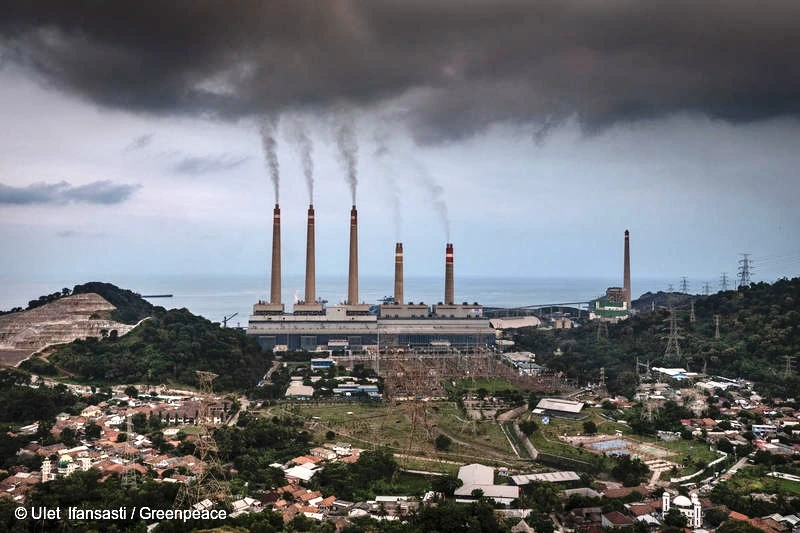 Ilustrasi PLTU (Foto: Ulet Ifansasti/Greenpeace.) 