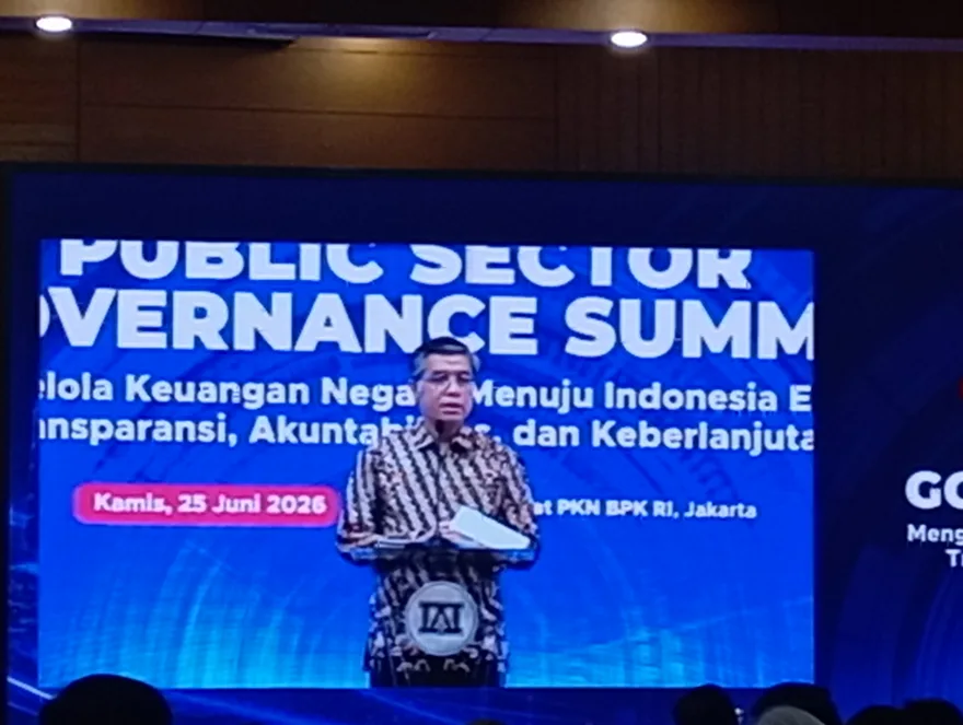 Menteri Ketenagakerjaan Yassierli menjadi pembicara dalam Public Sector Governance Summit (PSGS) 2026. Foto: KabarBursa.com/Desty