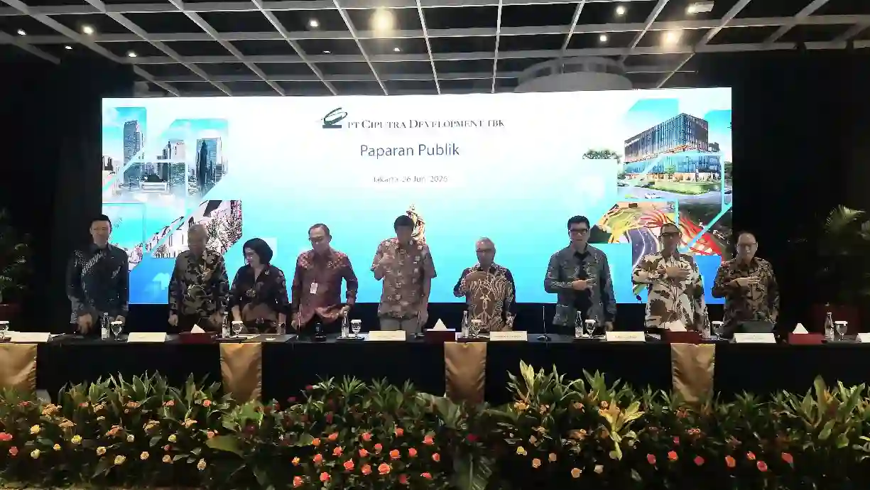 Target pendapatan dan laba bersih PT Ciputra Development Tbk (CTRA) untuk tahun 2026 diturunkan 10 persen. Daya beli properti tertekan? Foto: KabarBursa.com/Harun
