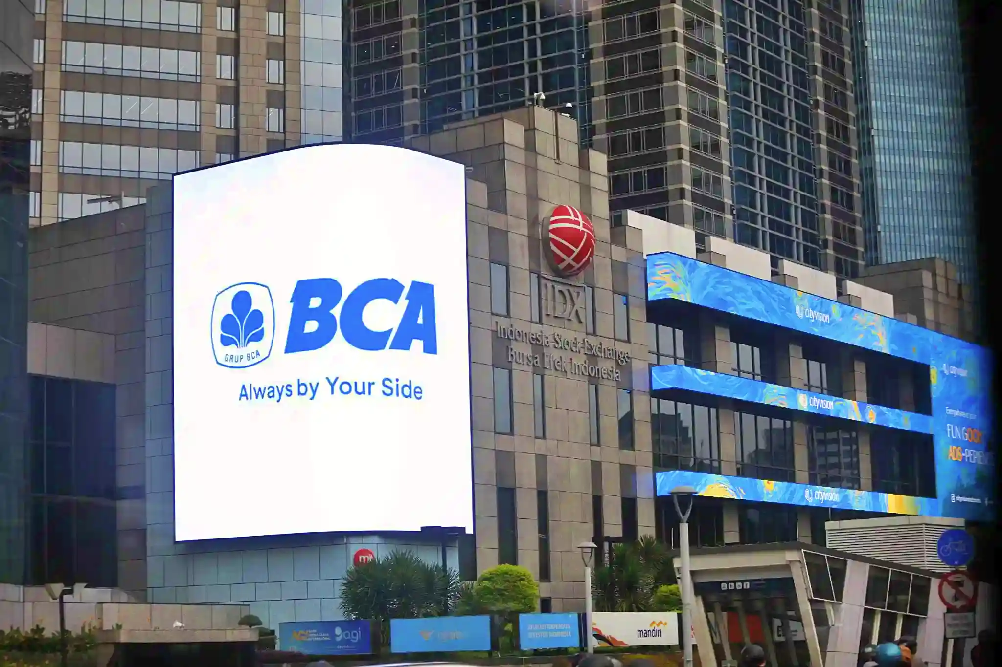 Investor ritel domestik dan institusi asing kompak membeli saham PT Bank Central Asia Tbk (BBCA) sepanjang pekan keempat Juni 2026. (Foto: Dok. Kabarbursa.com)