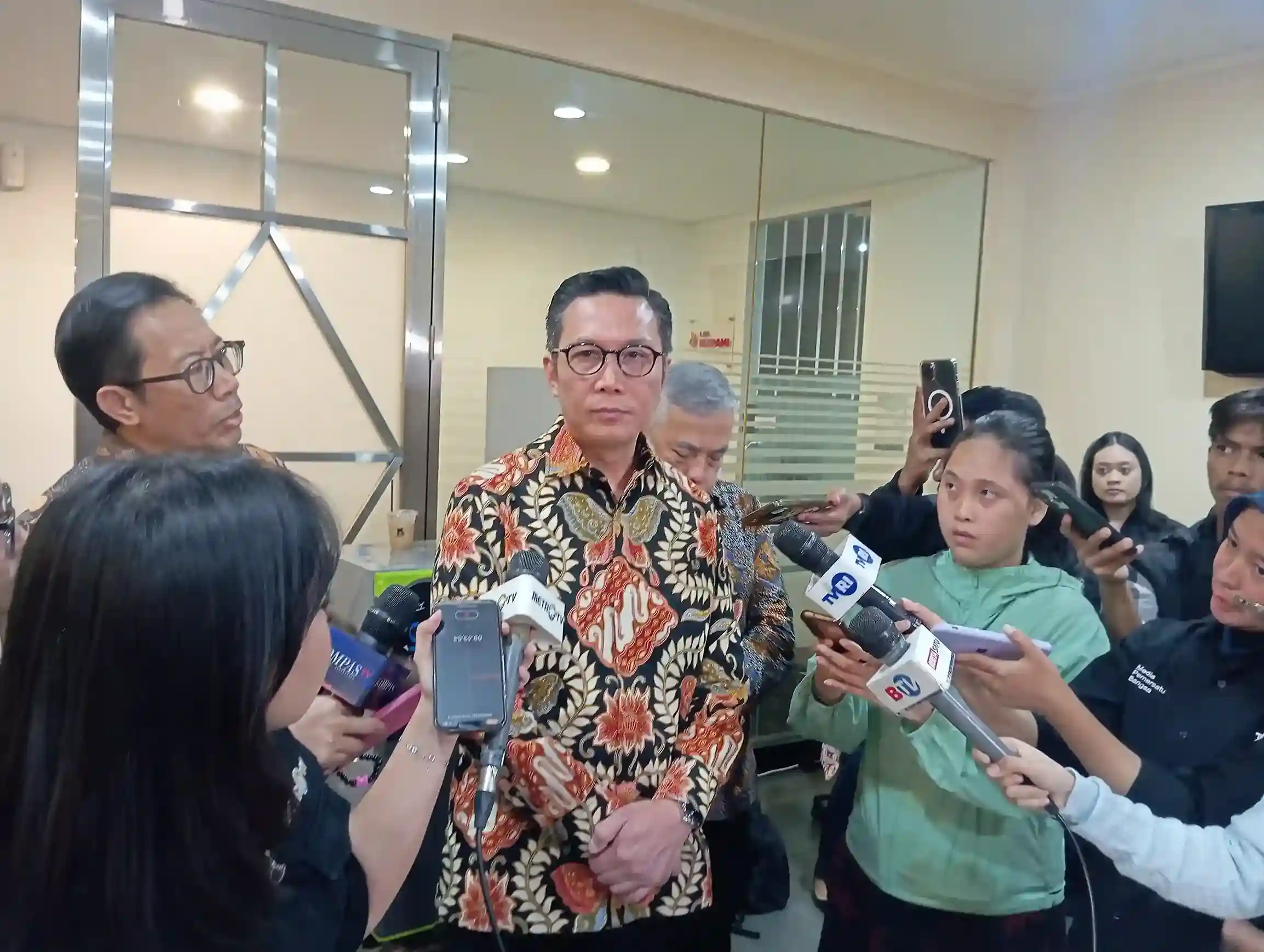 Direktur Utama BEI Jeffrey Hendrik di Pressroom media Gedung BEI, Jakarta.  (Foto: Kabarbursa.com/Desty Luthfiani)