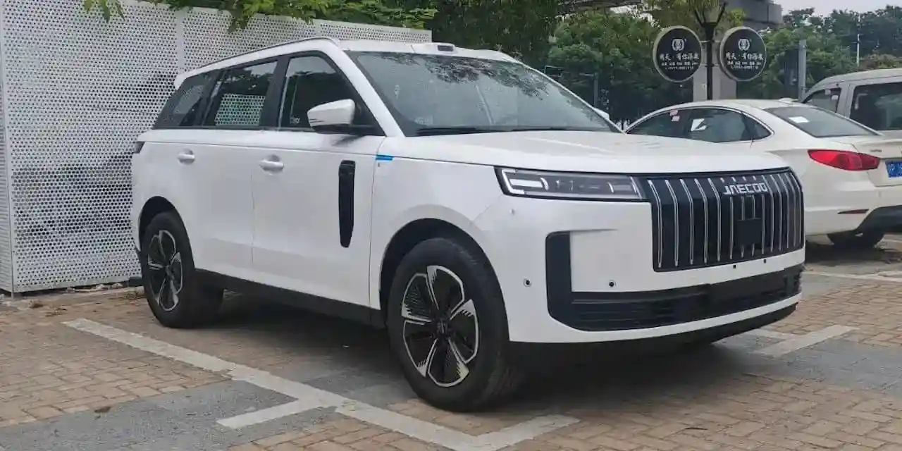 Jaecoo J5 terbaru akan mendapat pembaruan, tampak dilengkapi teknologi LiDAR hingga peningkatan performa. Ini bocorannya. (Foto: Yu Lei Kan Che)